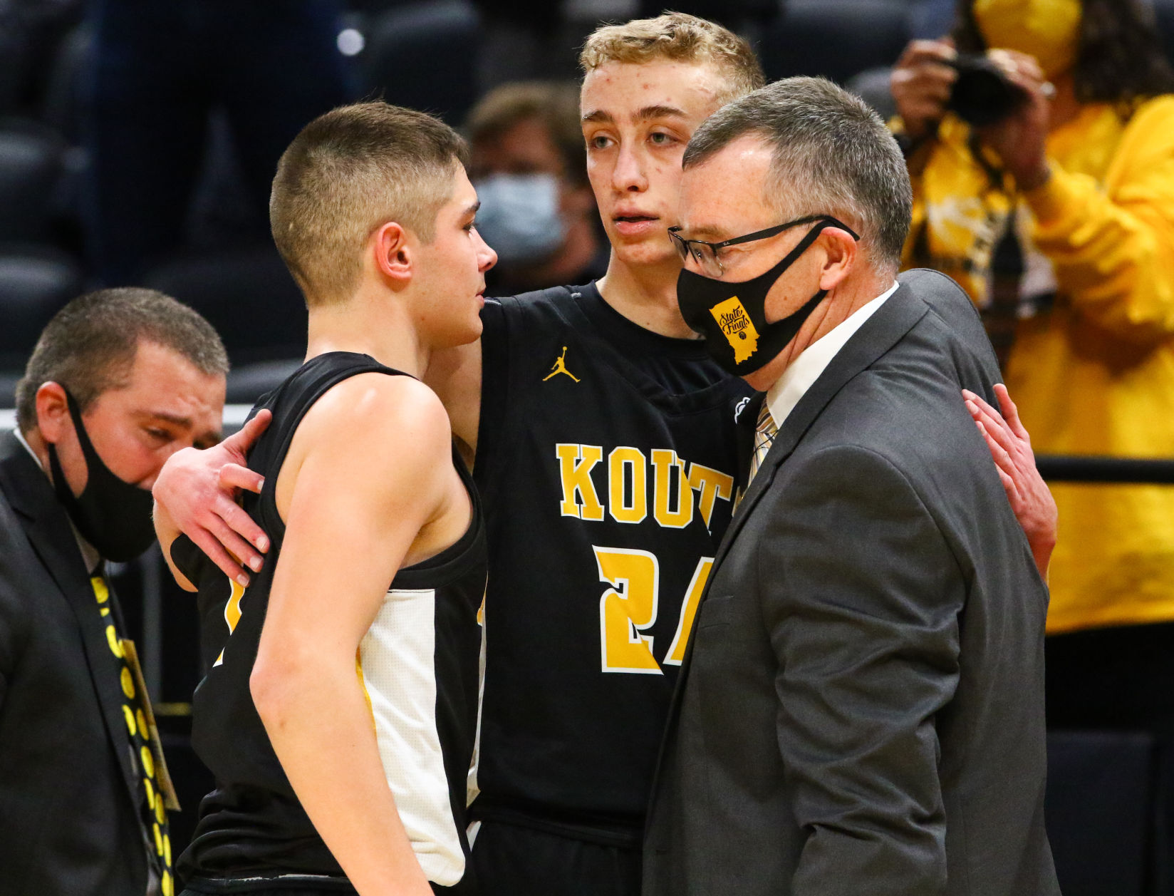 Class A boys basketball state final: Kouts vs. Barr-Reeve